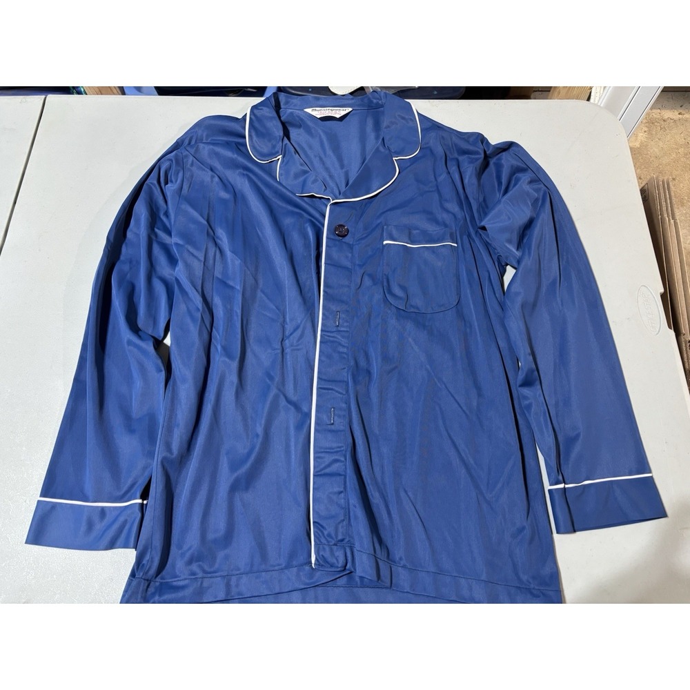 Vintage 70S Munsingwear Tricolor Mens Sleepwear‎ Shirt Size L Blue Nylon Satin